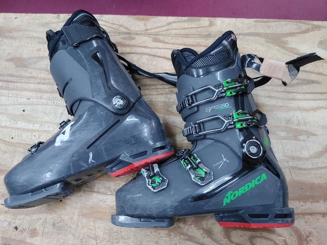 スキー 26-26.5 NORDICA SPEED MACHINE 120