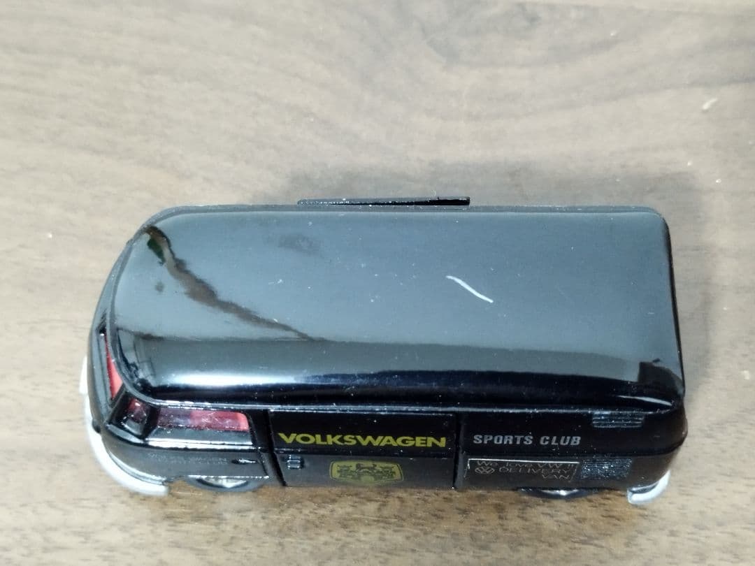 ●トミカ ダンディ フォルクスワーゲン デリバリー バン ミニカー