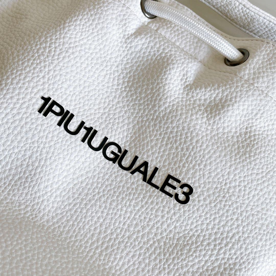 1PIU1UGUALE3 GOLF　カートバッグ　巾着バッグ　ラウンドバッグ　白