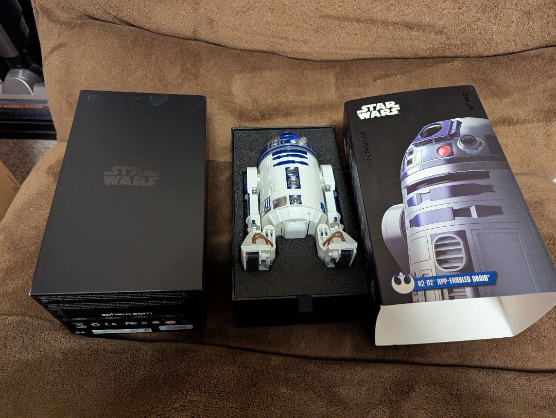 Sphero スター・ウォーズ R2-D2 APP-ENABLED DROID