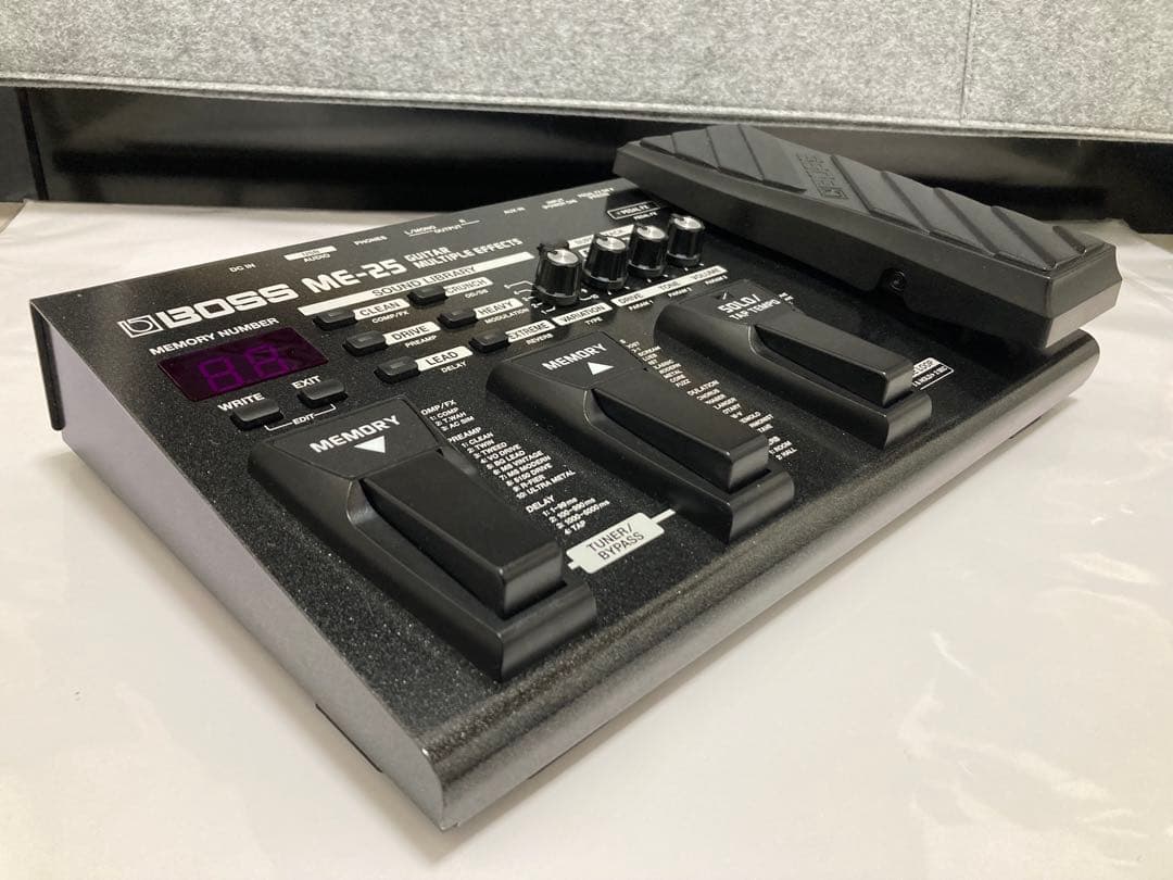 ギター Boss ME-25 Guitar Multiple Effects