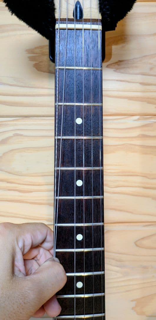 Squier Mustang　スクワイヤ　ムスタング