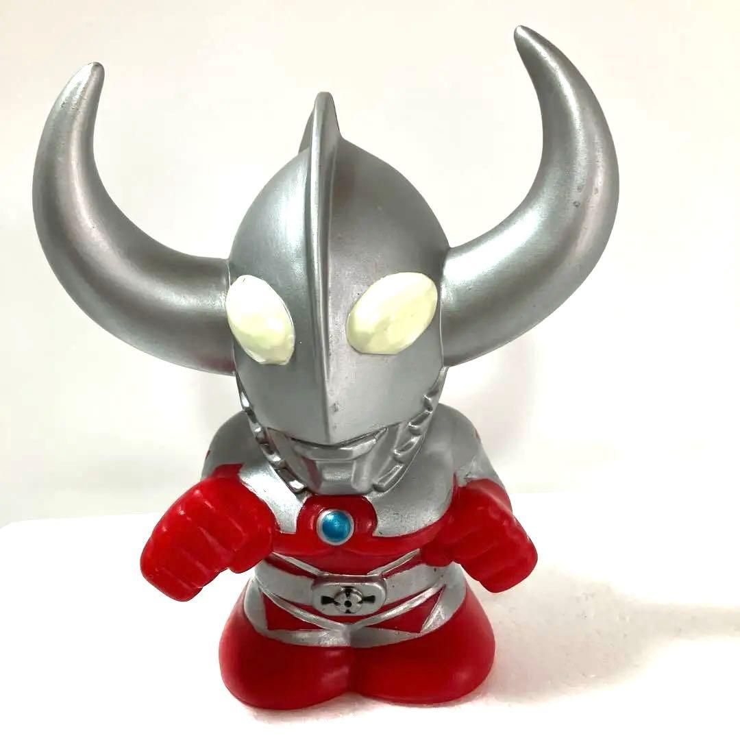 ウルトラマン怪獣貯金箱　まとめ売り　9体