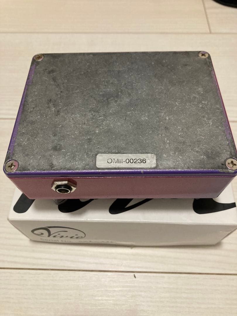【現在廃盤】Vivie OwlMighty II ベースエフェクター