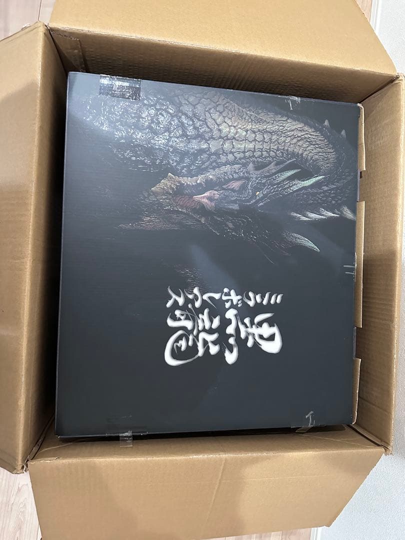 ミラボレアス(クリエイターズモデル)+レウス装備ハンター(リボルテック)