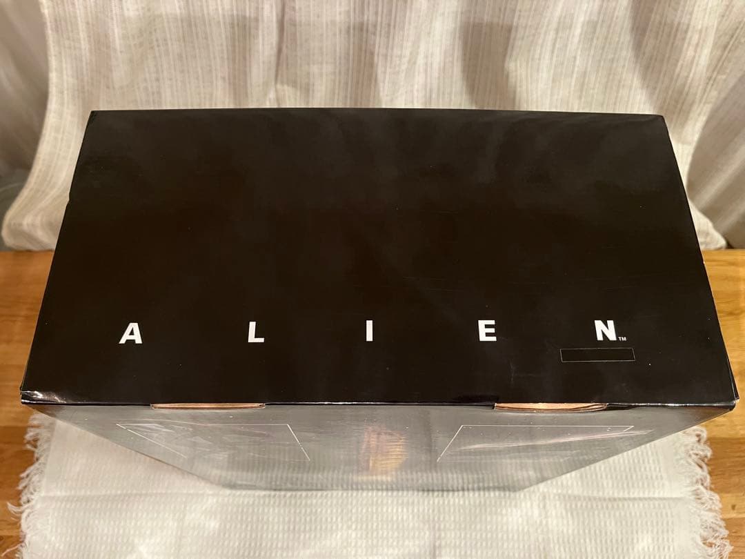 フューチャーモデルズALIEN 竹谷隆之　塗装済簡易組み立て式模型　エイリアン