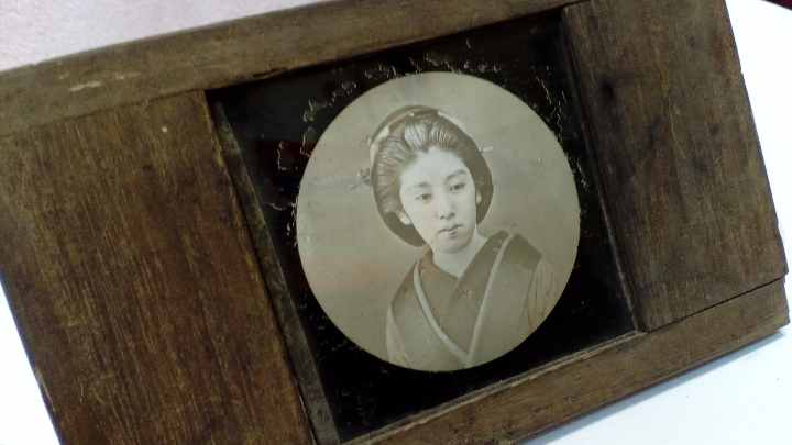 極稀少レア博物館級明治時代前半期頃原版当時物超美人女性ガラス湿板写真コレクション