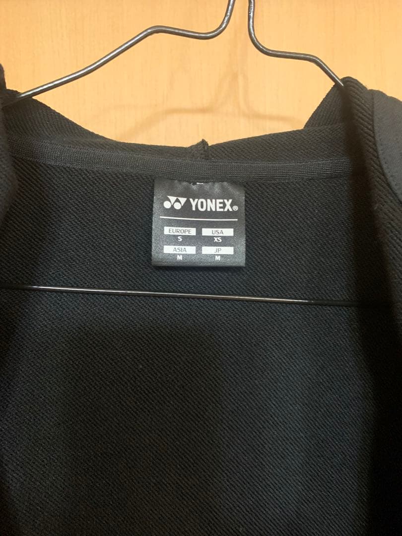 【中古】ヨネックス パーカー 上下セット ブラック Mサイズ