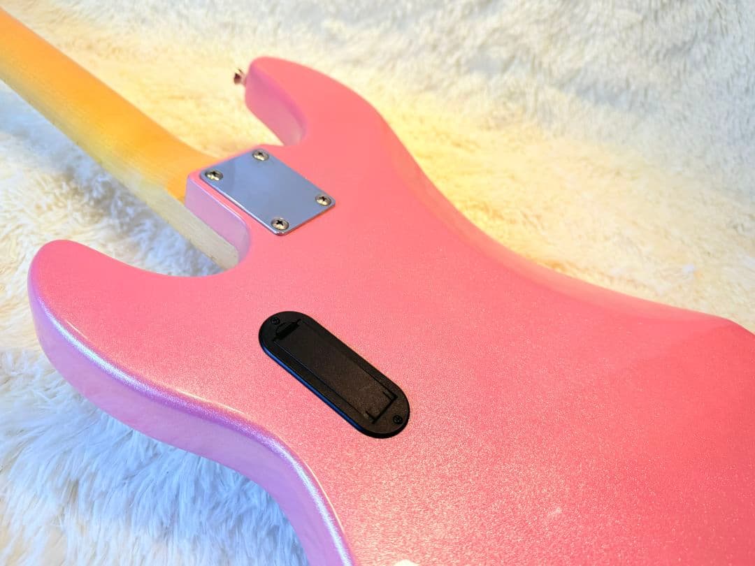 Elioth エリオス　エレキベース　P303 PJ アクティブ ピンク