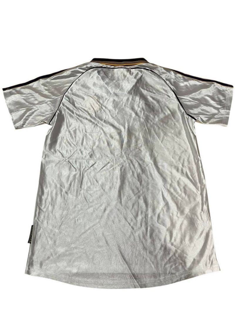 アディダス　adidas ユニフォーム　サッカー　Tシャツ　レアル・マドリード