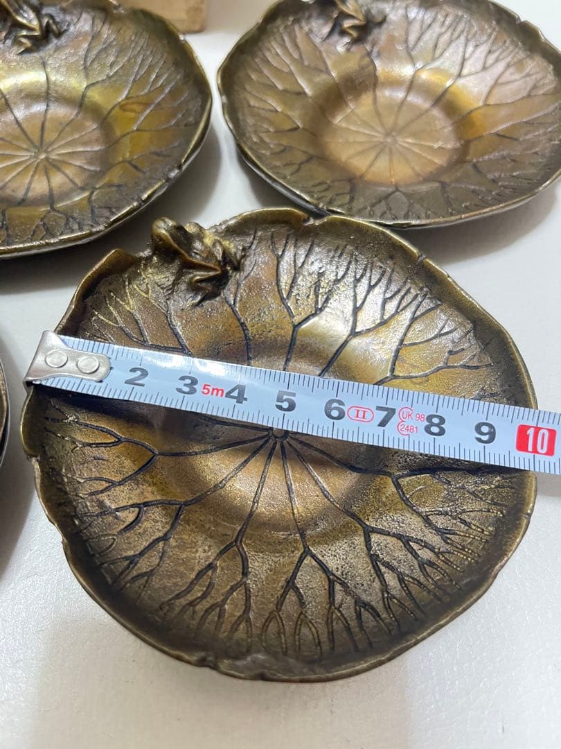 銅器　茶托