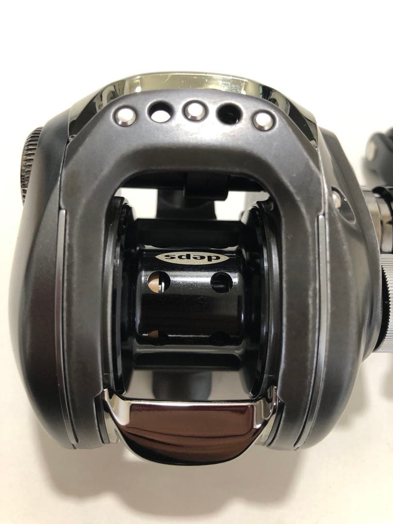 希少・限定deps daiwa ZDV 100H
