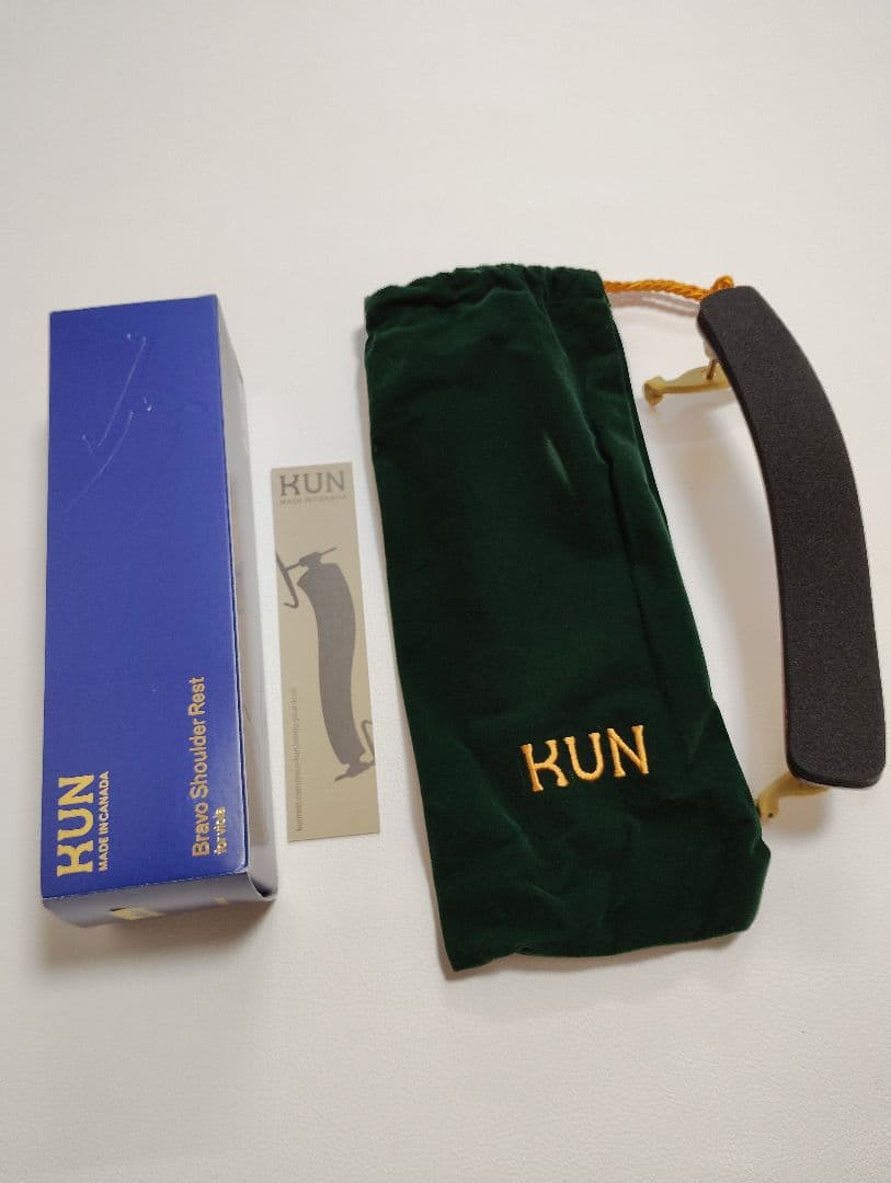 未開封新品　KUN Coussin Bravo violaショルダーレスト肩当て