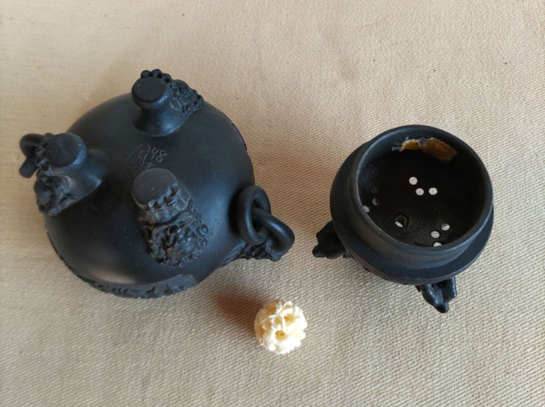 獅子、象の天球香炉