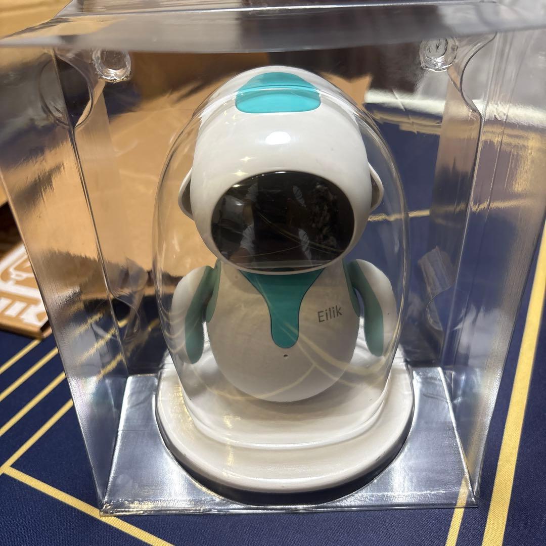 eilik ロボット