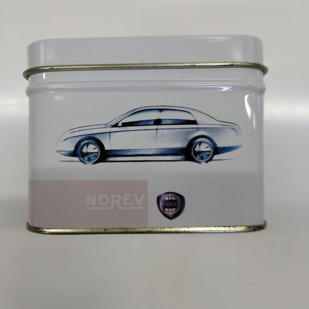 希少 缶ケース Lancia Thesis ミニカー