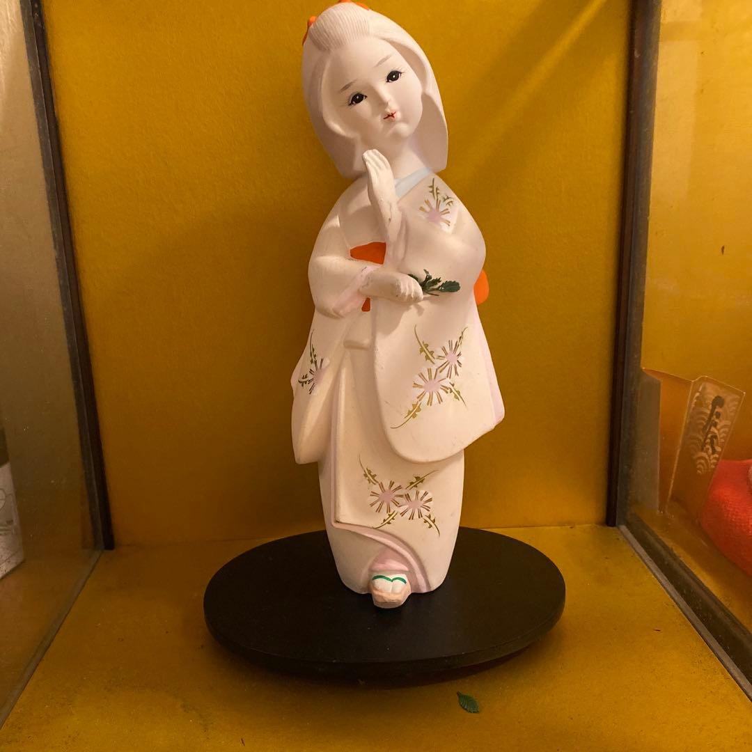 日本人形