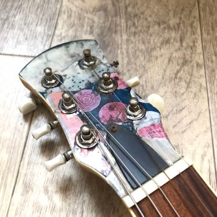アンプ内蔵 デザインギター エレキ