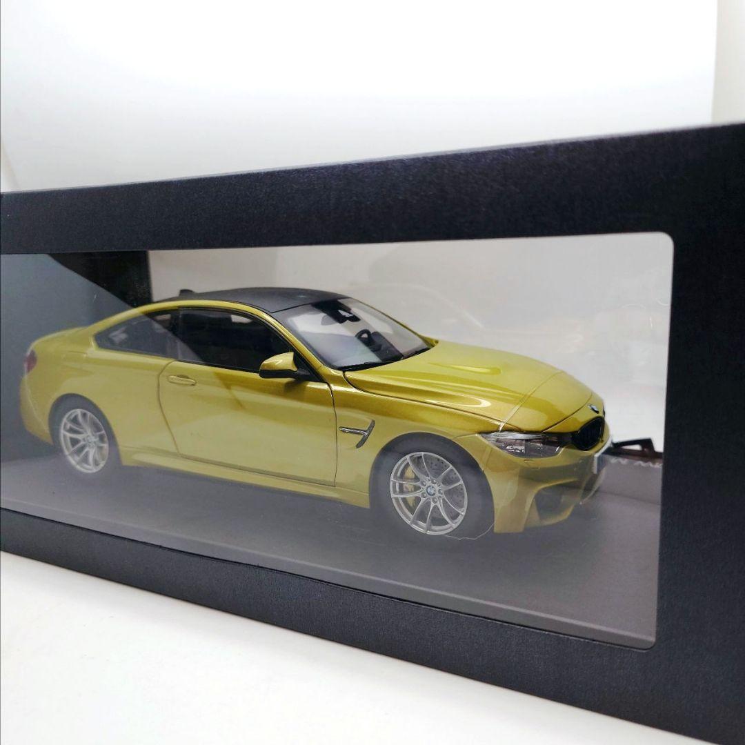 特注 1/18  M4 クーペ オースティン イエローメタリック