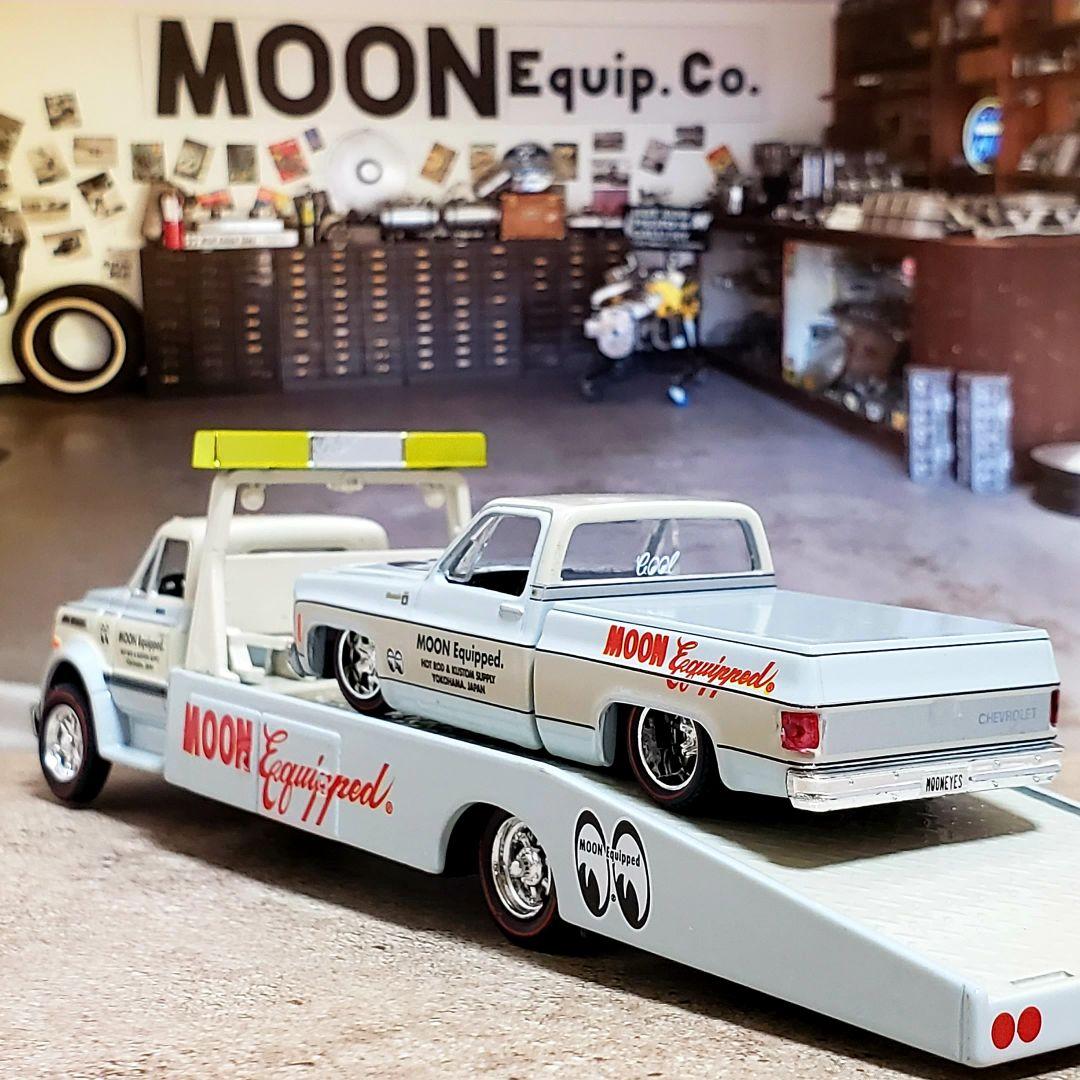 M2マシーン　ムーンアイズ　シボレー トラックセット　シルバラード&積車　新品