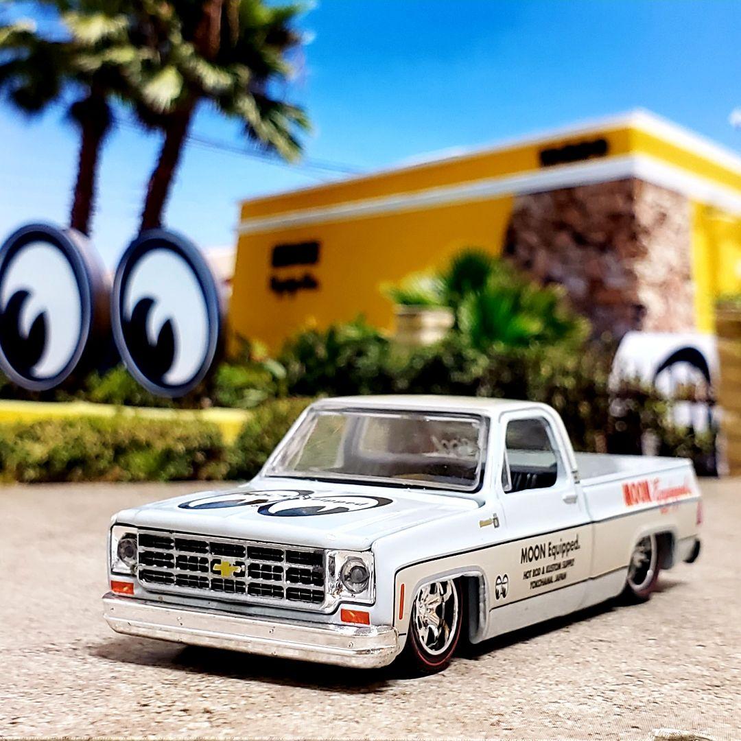 M2マシーン　ムーンアイズ　シボレー トラックセット　シルバラード&積車　新品