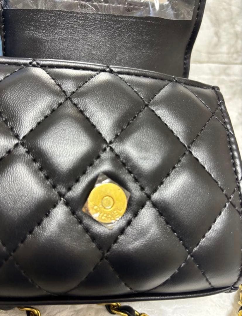 CHANEL MAKEUP ショルダーバッグ ポーチ チェーン キルティング