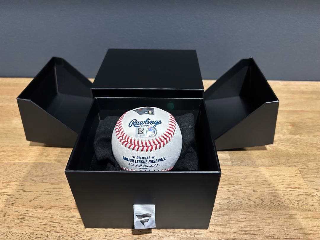 MLBイエリッチ選手の直筆サインボール(ファナティクス)