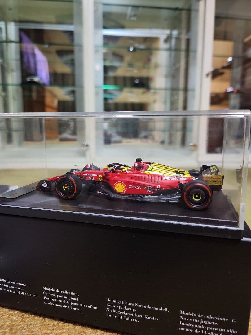1/43 Looksmart Ferrari F1-75 イタリア 2022