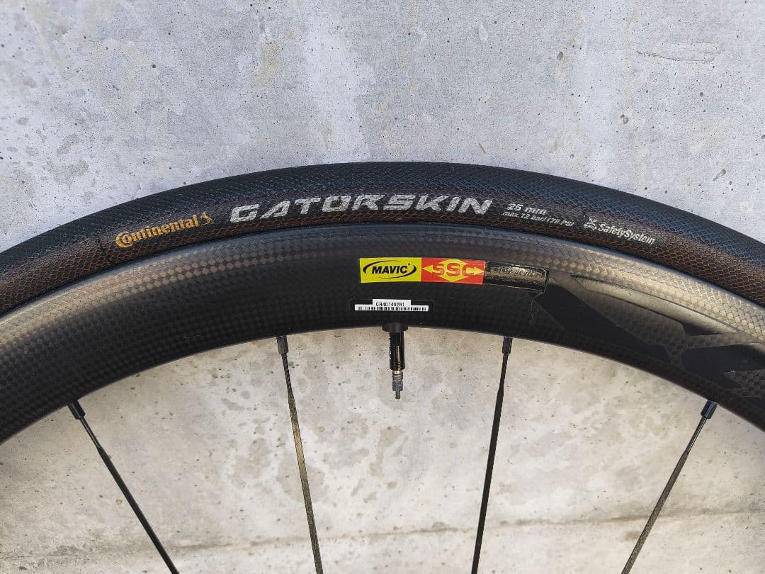 MAVIC COSMIC CARBON 40　チューブラーホイール