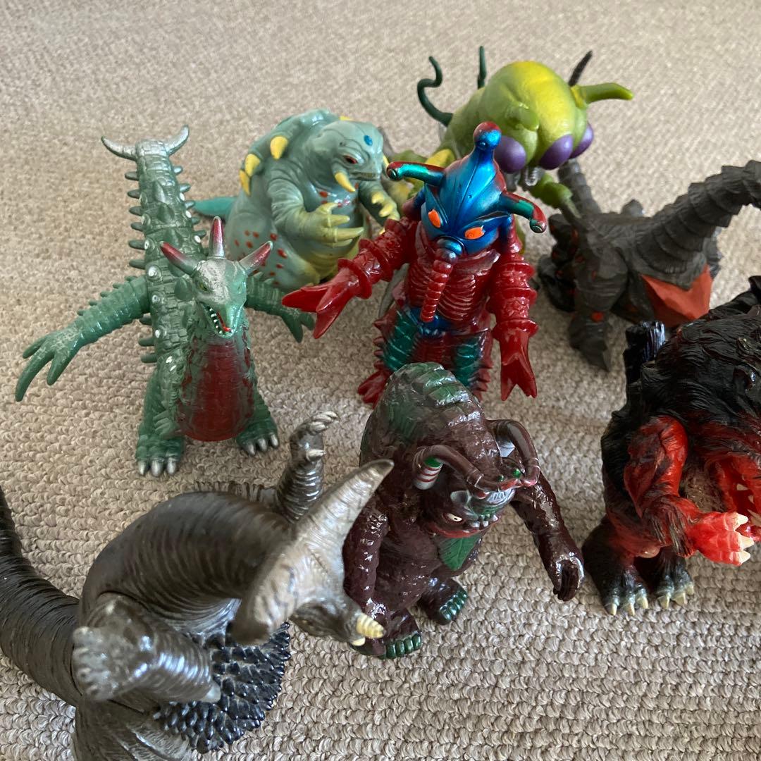 昔のウルトラ怪獣まとめ売り13体
