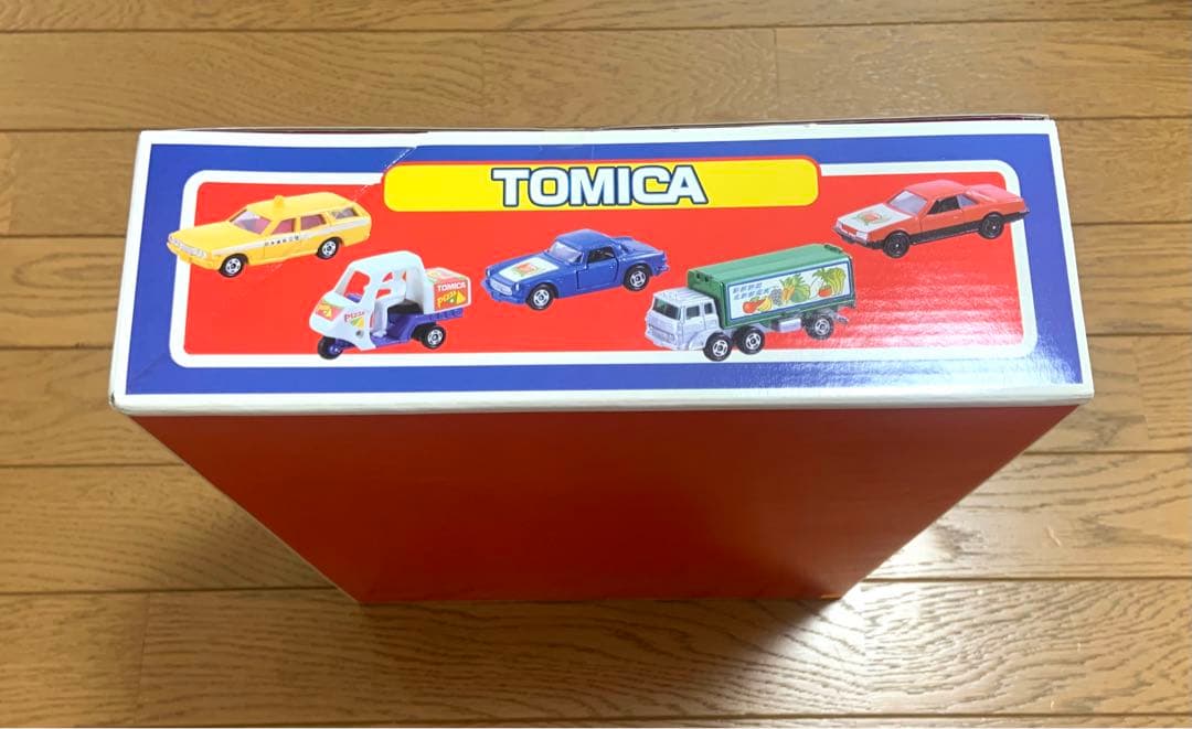 トミカくじ 30周年記念 アニバーサリー　1BOX20個入り
