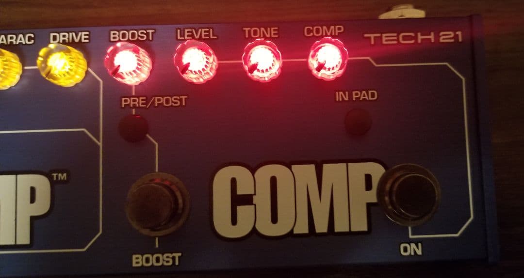 ベース Tech21 BASS FLY RIG V1 Sansamp
