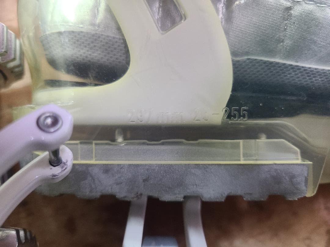スキー 25-25.5cm SALOMON Idol 85 cs
