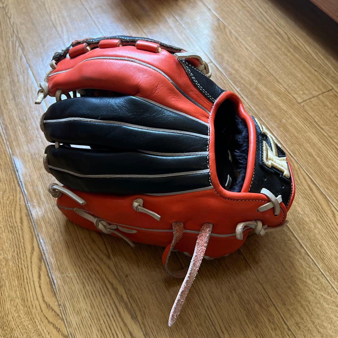 一般軟式グローブ　ハイゴールド