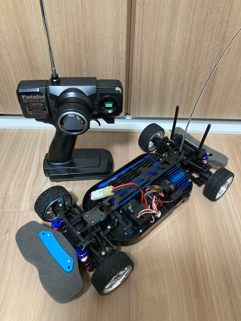 タミヤ　1/10 ラジコン　TT-01　ドリフト　改造多数　ベンツ
