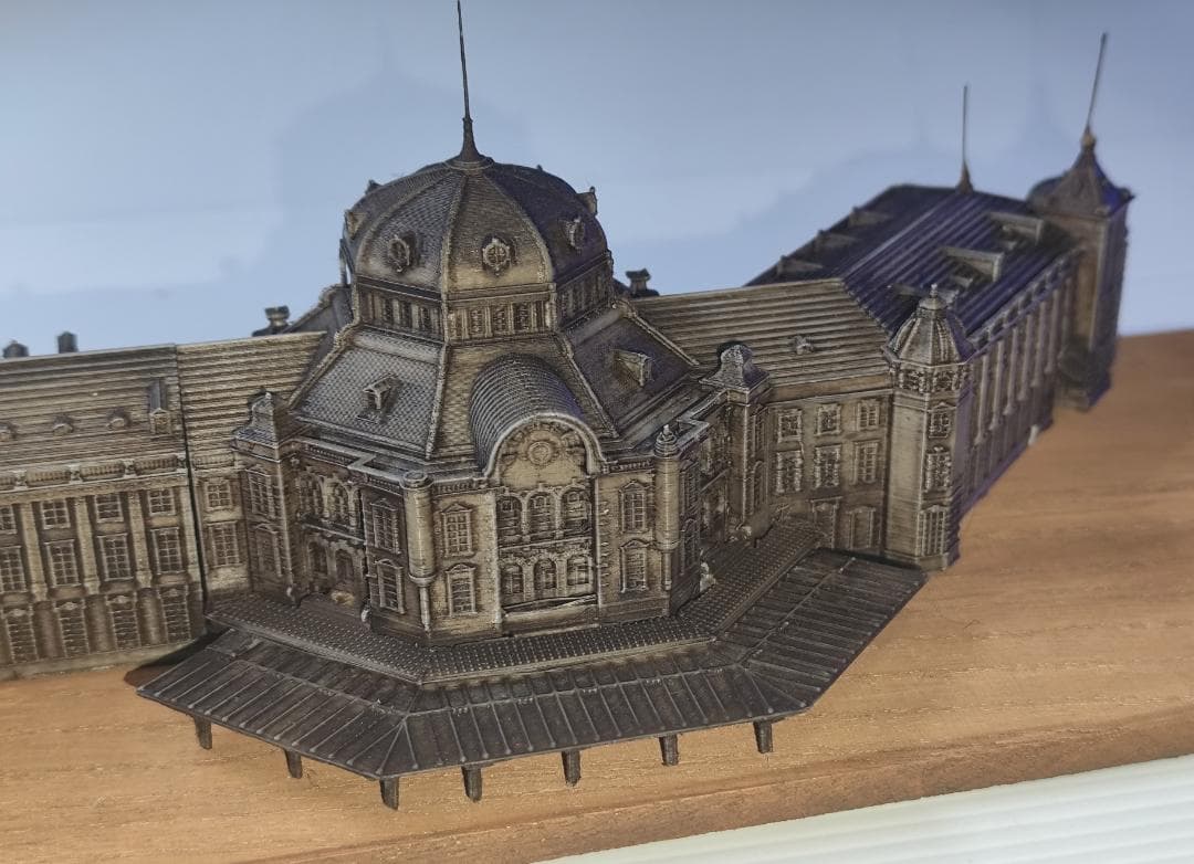 東京駅　模型　スケール1/600 ブロンズ調仕上げ