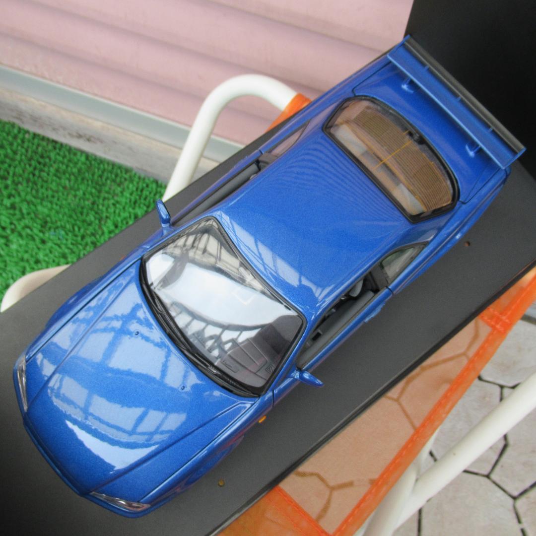 オートアートAutoArt日産ニッサンR34スカイラインGT-R77301