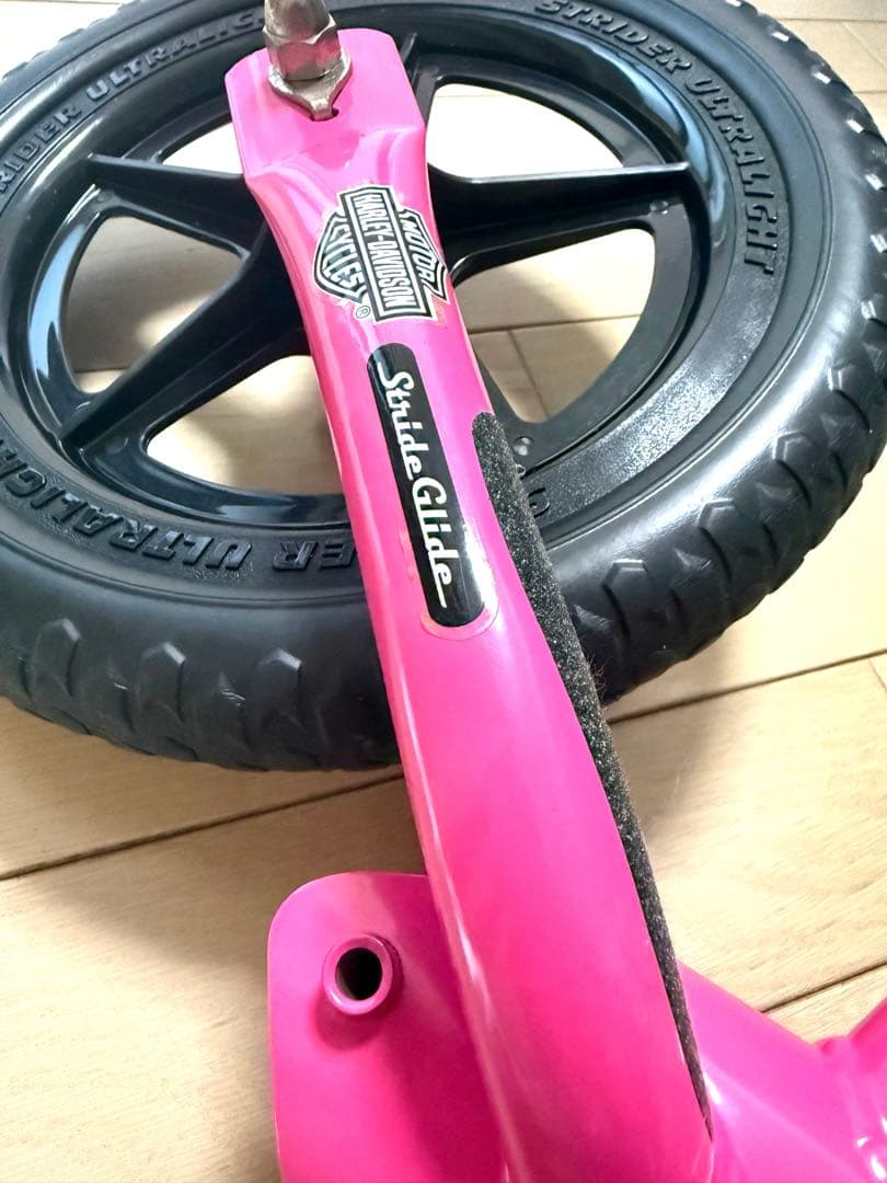 ハーレーダビットソン　ストライダー　おまけステッカー付