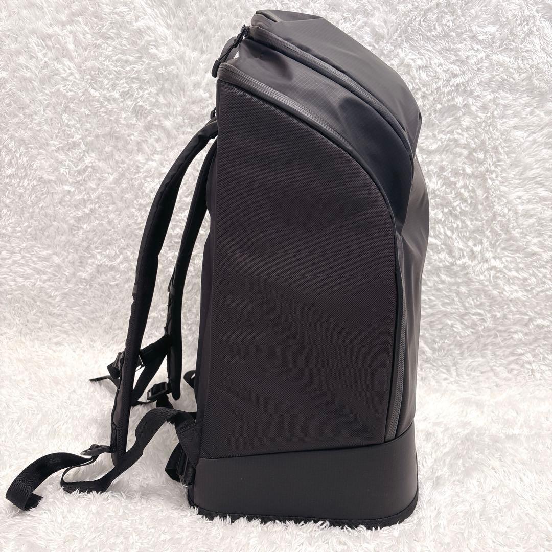【未使用級】DESCENTE デサント スキー バックパック ブラック 大容量