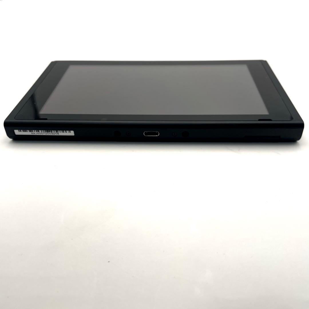 【極美品】 Nintendo Switch HAC-001 本体のみ2018年製