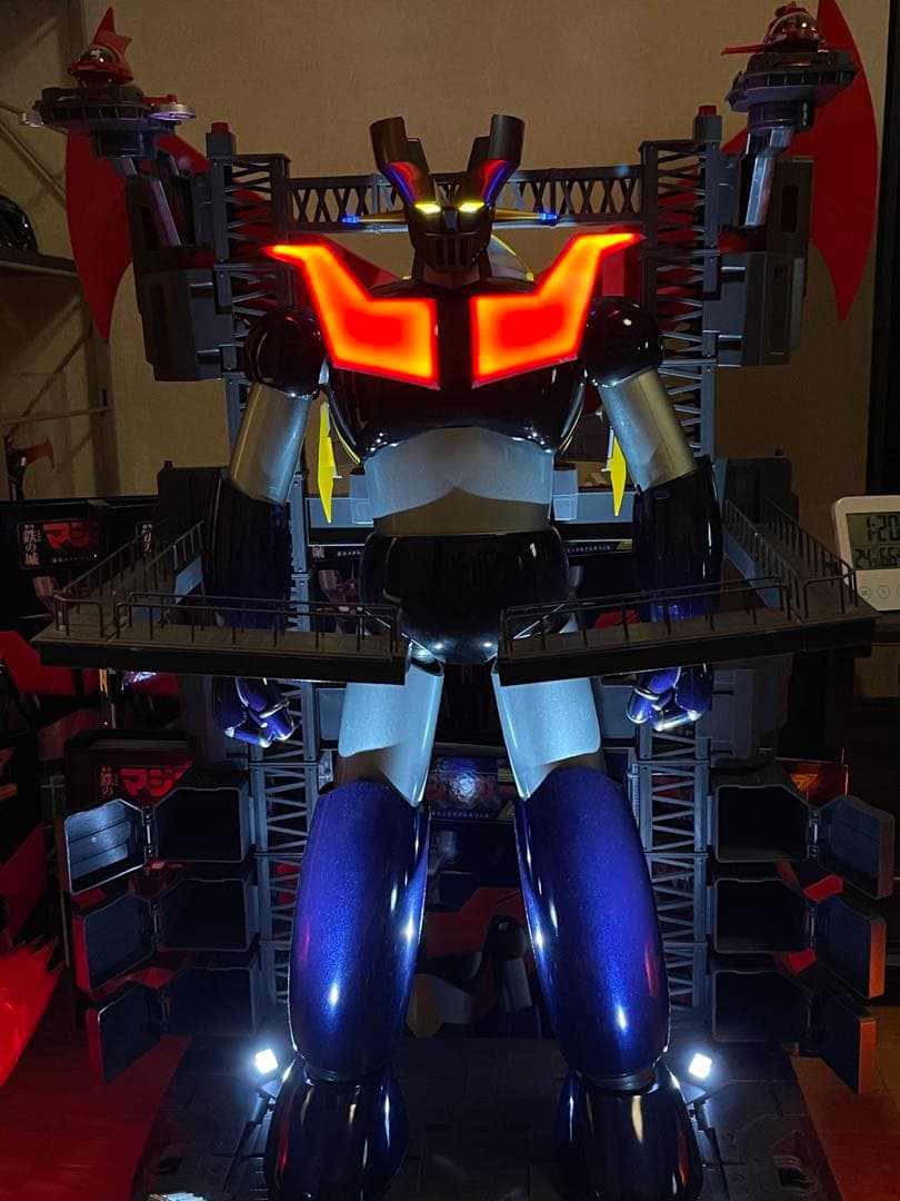 鉄の城 マジンガーZ 巨大メタル・ギミックモデルをつくる