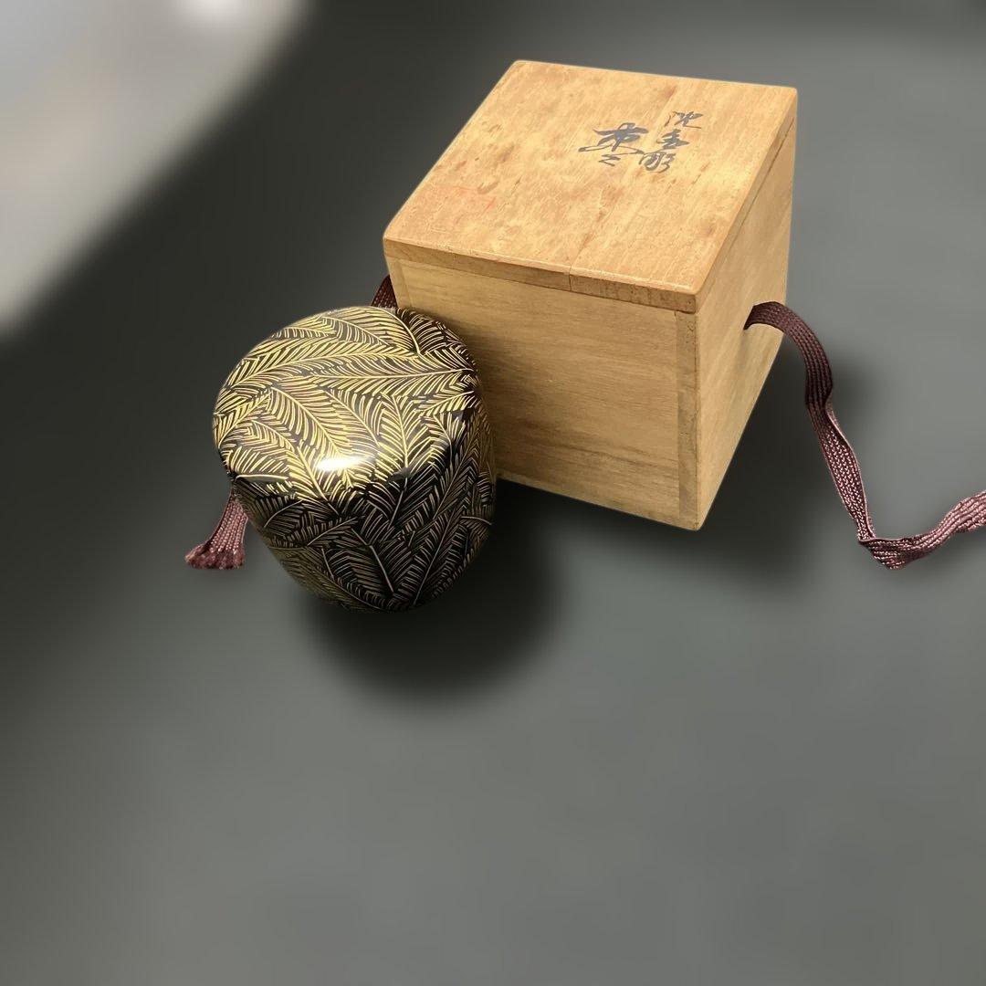 (1-191)茶道具　葉模様の棗　輪島塗　沈金ぼり　木箱付き