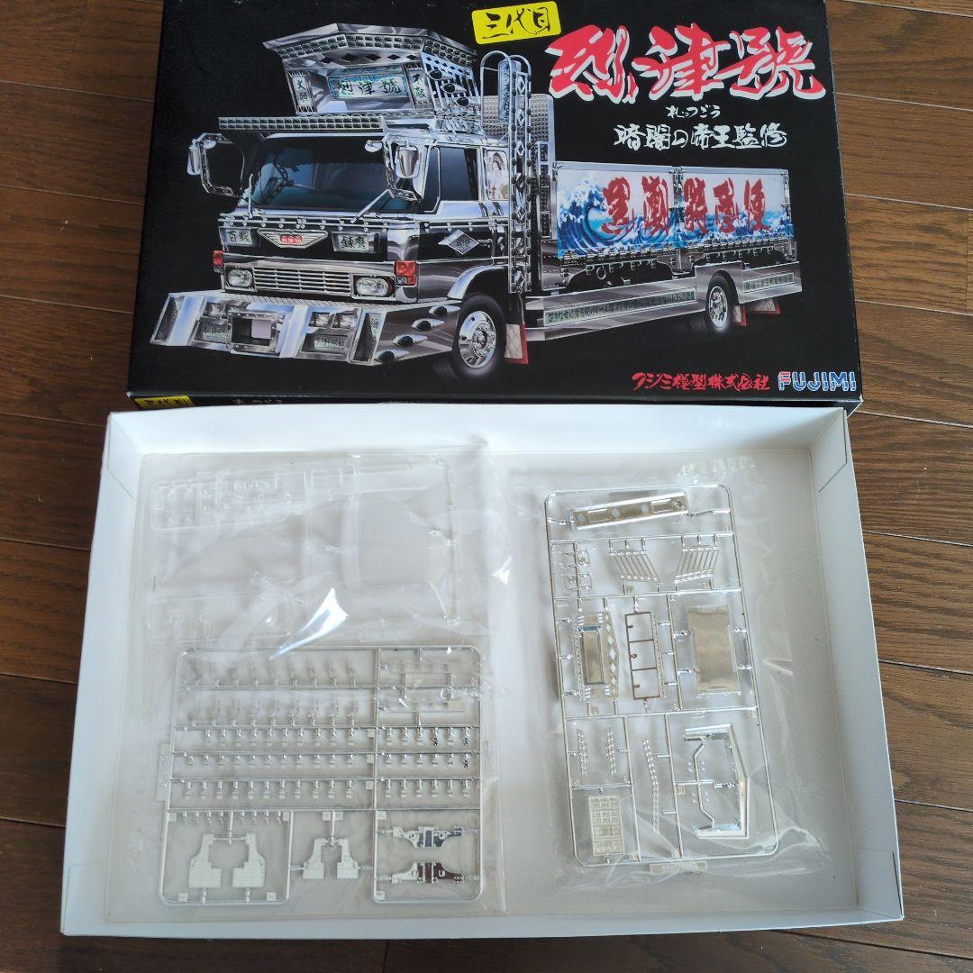 デコトラ　フジミ　三代目烈津號
