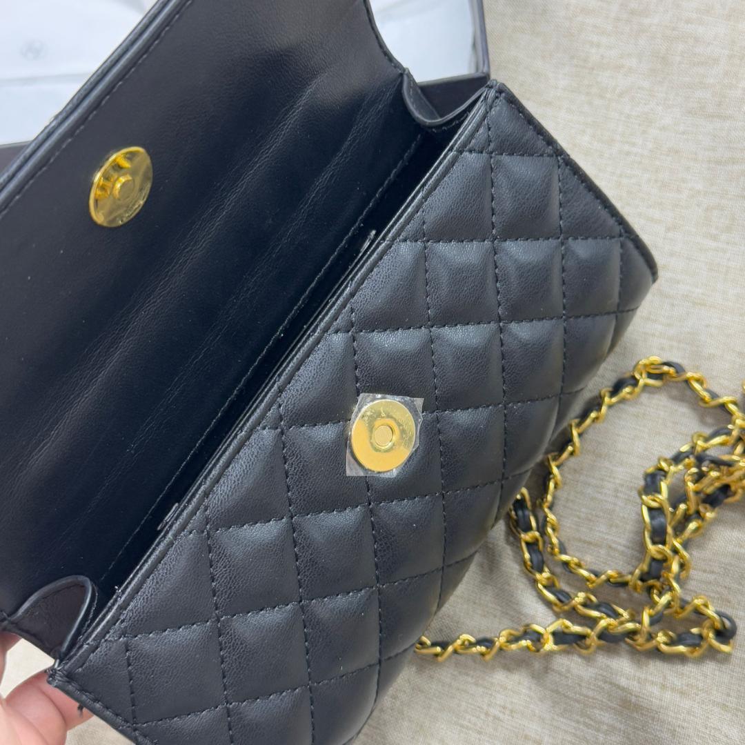 VIP顧客限定ブラック クラッチバッグ