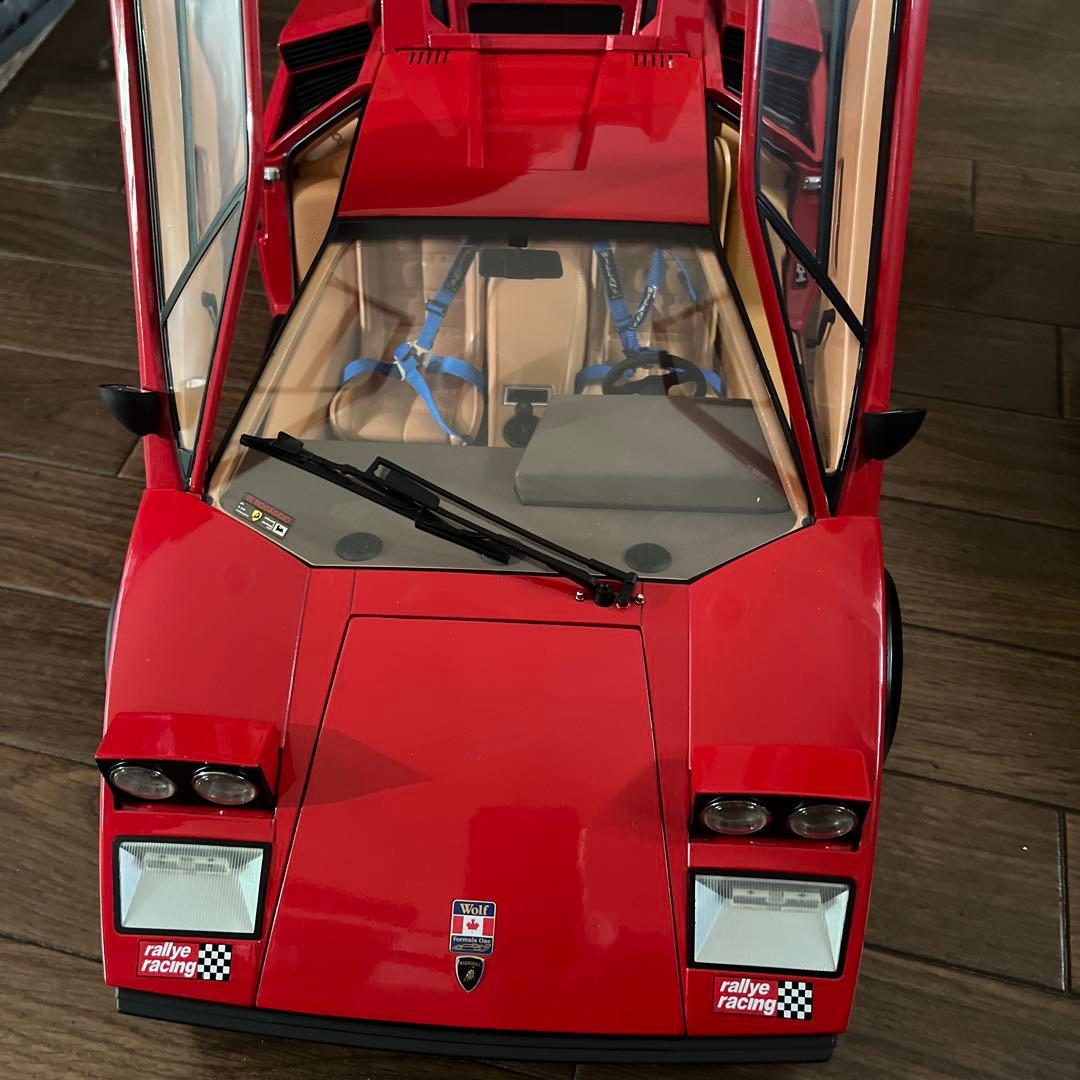 デアゴスティーニ　ランボルギーニカウンタックLP500S とディスプレイベース