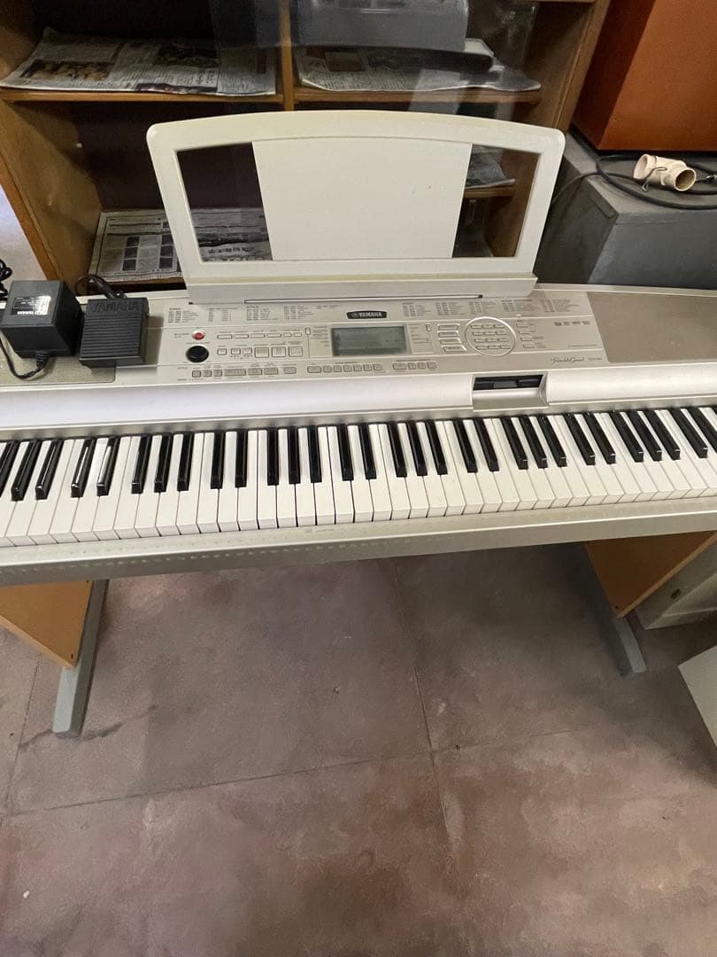 YAMAHA DGX-500 ヤマハ　電子ピアノ　Portable Grand