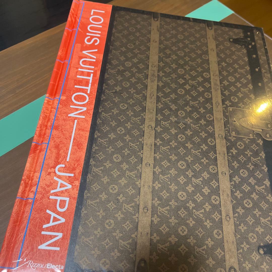 LOUIS VUITTON - JAPAN アートブック　日本語版　ルイヴィトン