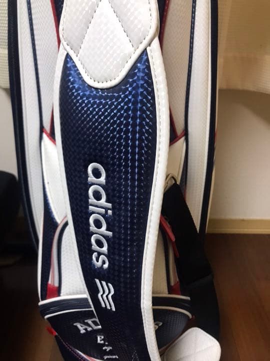 キャディバッグ　adidas