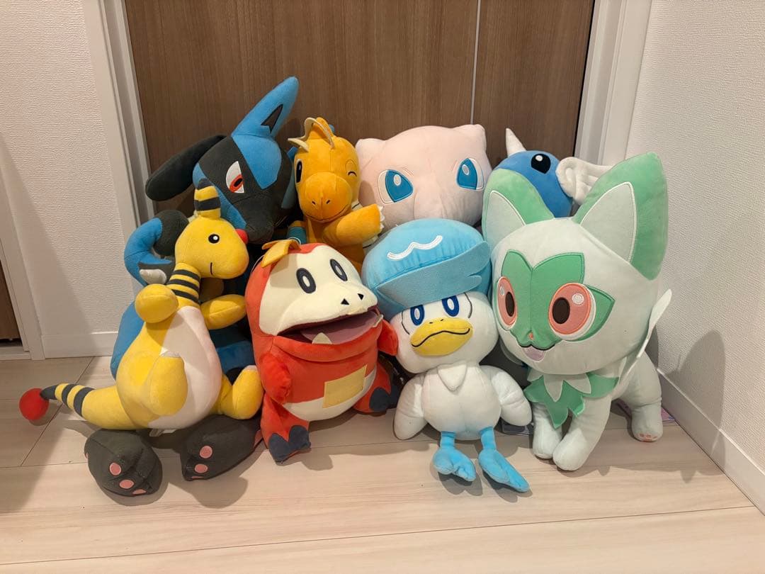 ポケモン　ぬいぐるみ　まとめ売り　ピカチュウ
