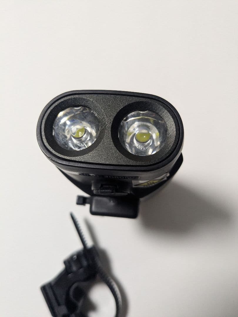 VOLT1600 自転車用LEDライト